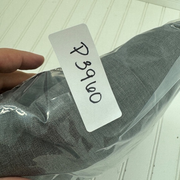 NEW Eddie Bauer Women's Trench Coat Grey Small - Picture 7 of 7